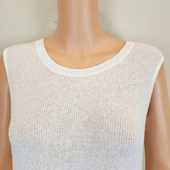 Splendid White Knit Twist Hem Sleeveless Top - Picture 6 of 9